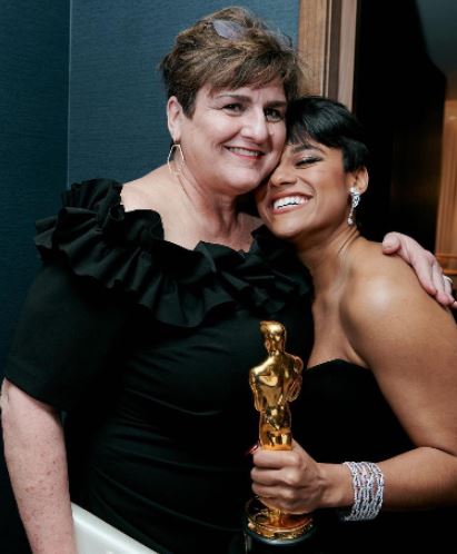 Ariana DeBose lifted Academy award for her role in West Side Story and Gina DeBose was there with her to celebrate the proud moment